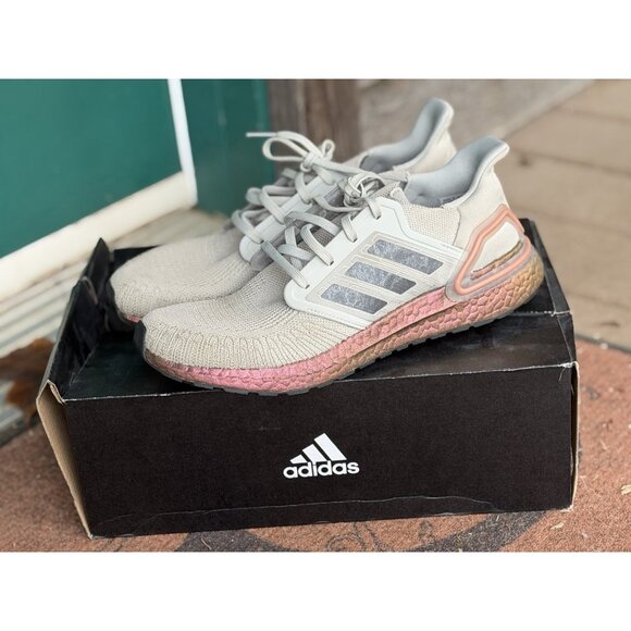 Size 11 - Adidas Ultraboost 20 Metal Grey Signal Coral - Picture 3 of 7